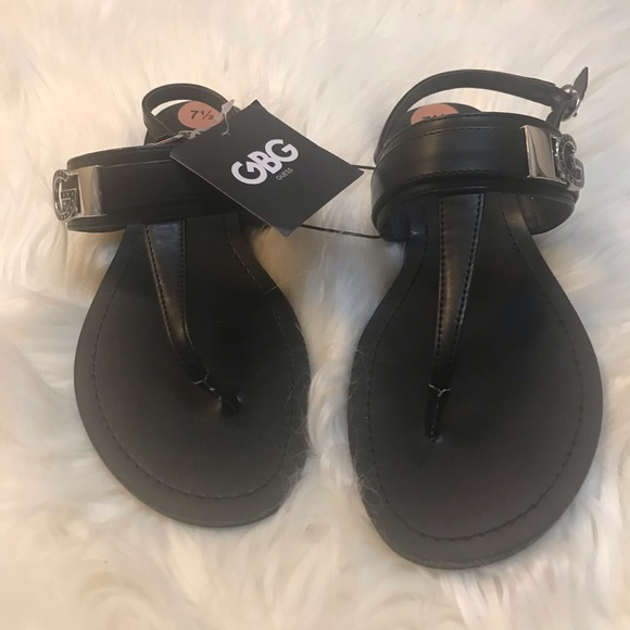 😇NWT Guess T-Strap Sandals - Picture 4 of 6